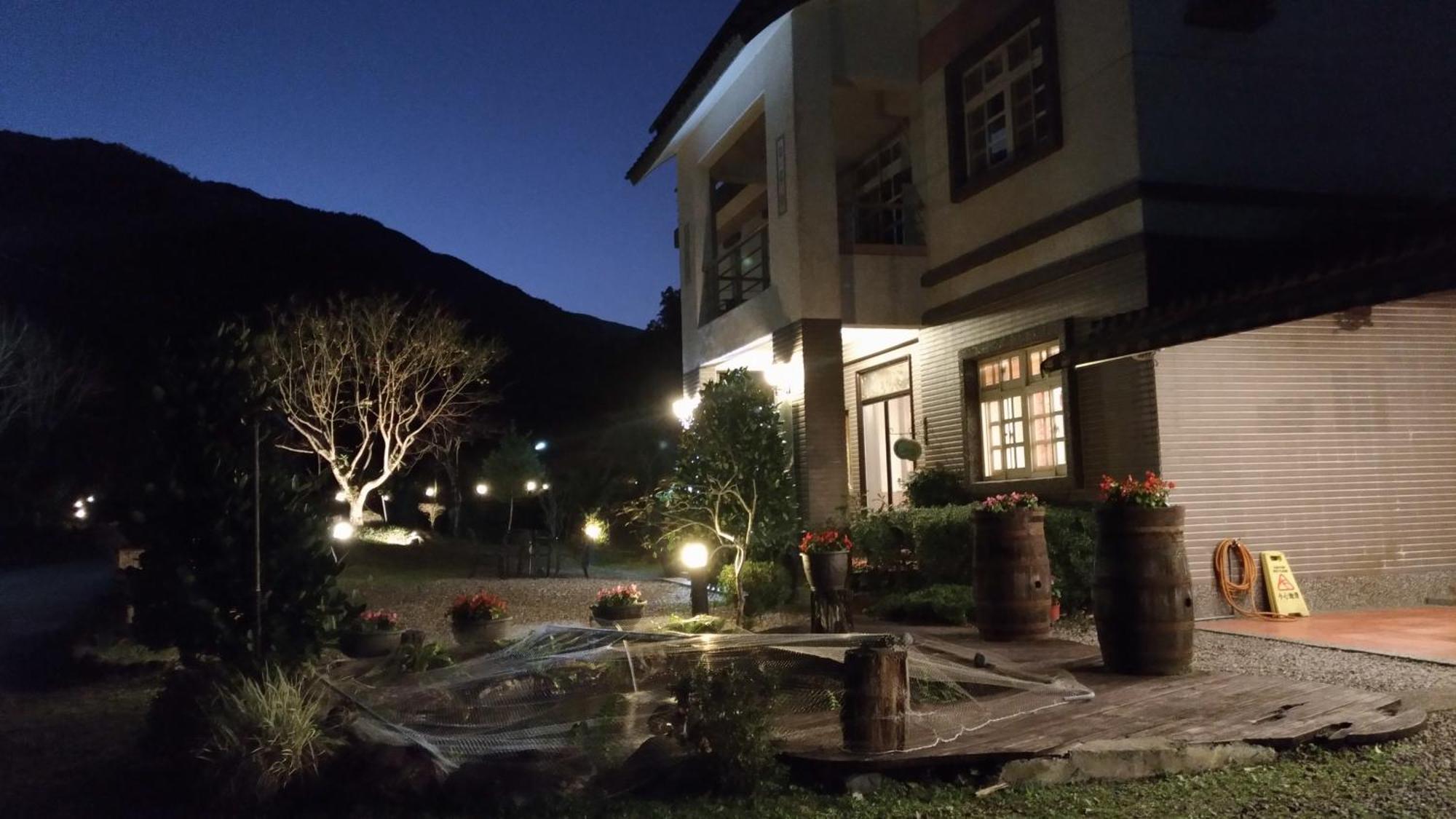 Left Bank Bnb Jiaoxi Buitenkant foto